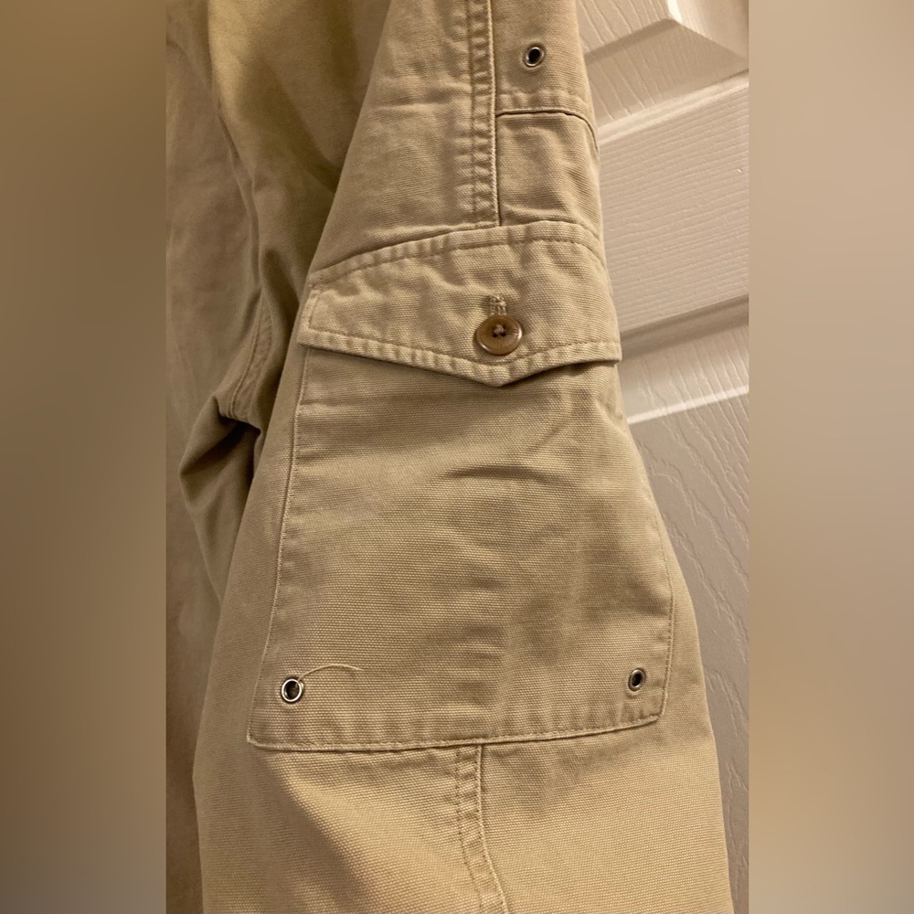 Ralph Lauren size 10, khaki capris - Picture 2 of 4